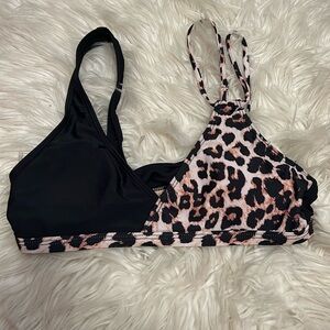 Women’s cheetah print bikini top
